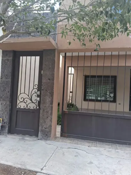 Casa en venta en Valle del Oriente, Arteaga — foto 2 de 16