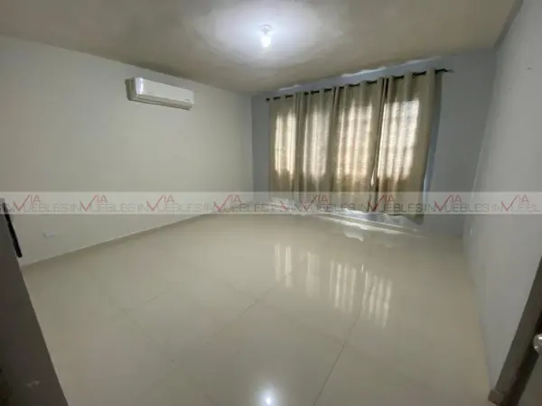 Casa en renta en Misión de Anáhuac, General Escobedo — foto 2 de 16
