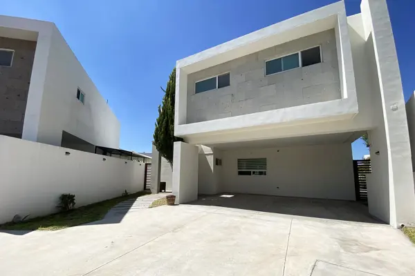 Casa en venta en Las Canteras, Saltillo — foto 3 de 57