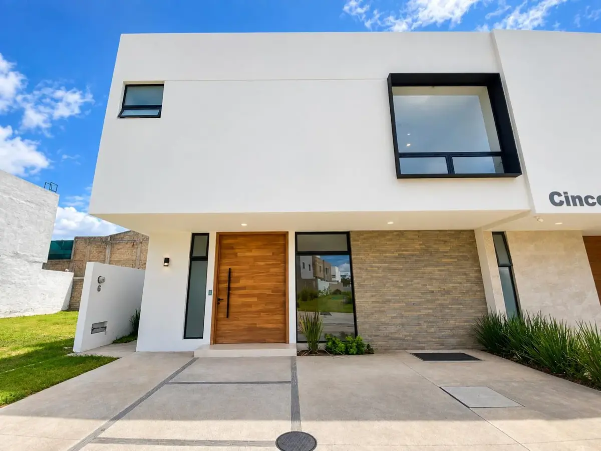 Casa en venta en El Edén, Tlajomulco de Zúñiga — foto 1 de 26