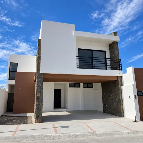 CASA EN VENTA LAS HUERTAS RESIDENCIAL ARTEAGA, COAH. CASA EN VENTA LAS HUERTAS RESIDENCIAL ARTEAGA, COAH.
