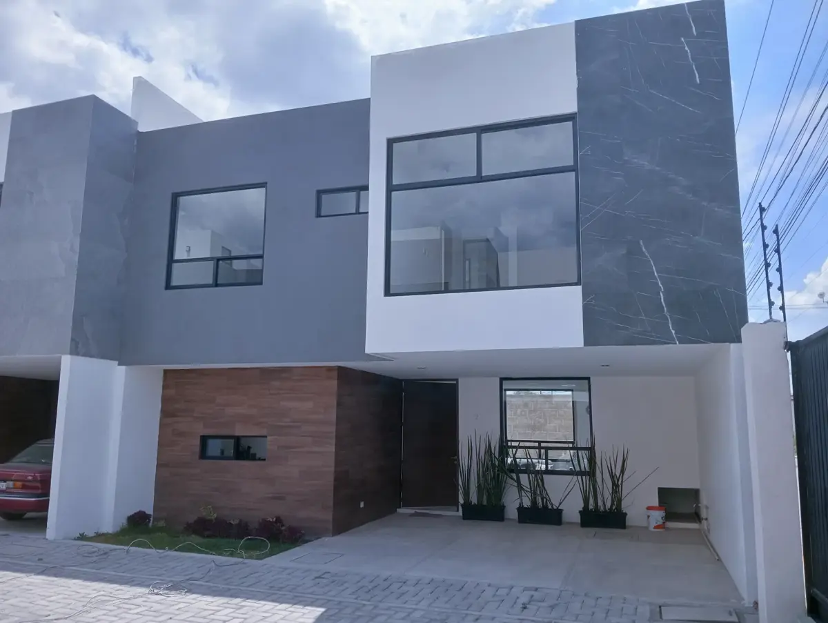 Casa en venta en San Bernardino Tlaxcalancingo, San Andrés Cholula — foto 1 de 8