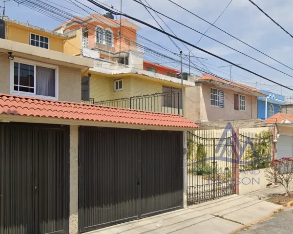 Casa en venta en Parque Residencial Coacalco 1a Sección, Coacalco de Berriozábal — foto 3 de 6