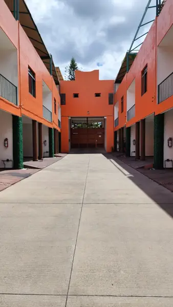 Amplia casa ubicada en zona norte