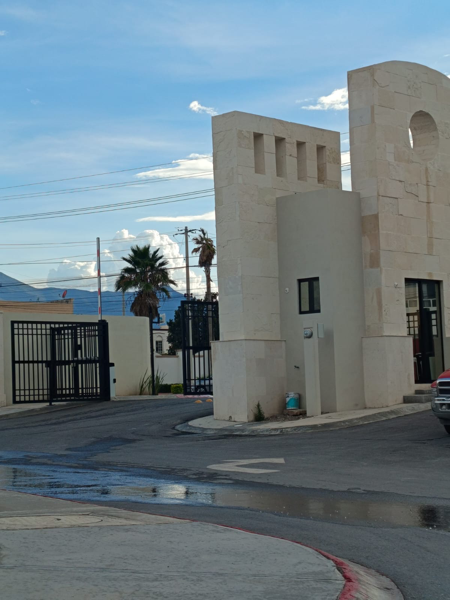 CASA EN RENTA RECAMARA EN PLANTA BAJA EN MONTALIA RESIDENCIAL