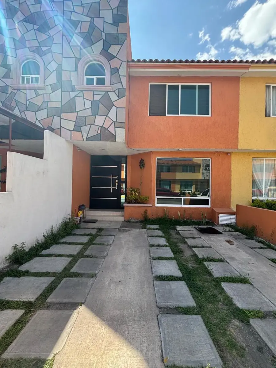 Casa en venta en Tepetlixco, Tultepec — foto 1 de 15