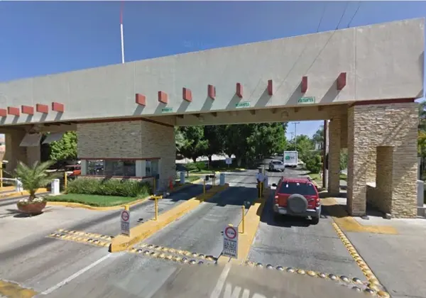Casa en Venta: Oportunidad en Jardín Real, Zapopan — foto 1 de 8
