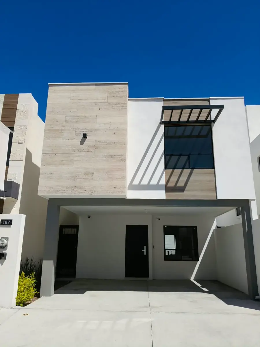 Casa en venta en Montalia, Saltillo — foto 1 de 14