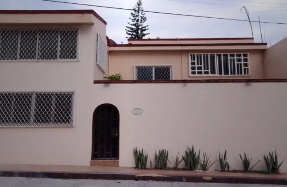 Casa en venta en Lotes Alegría, Cuernavaca — foto 1 de 13