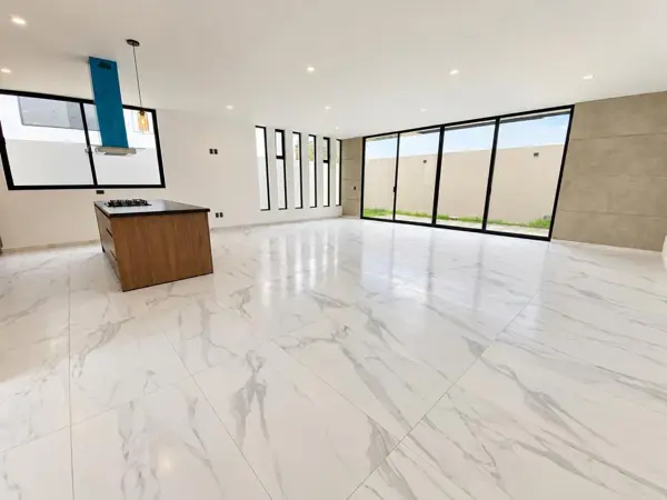 Casa en venta en El Edén, Tlajomulco de Zúñiga — foto 2 de 23