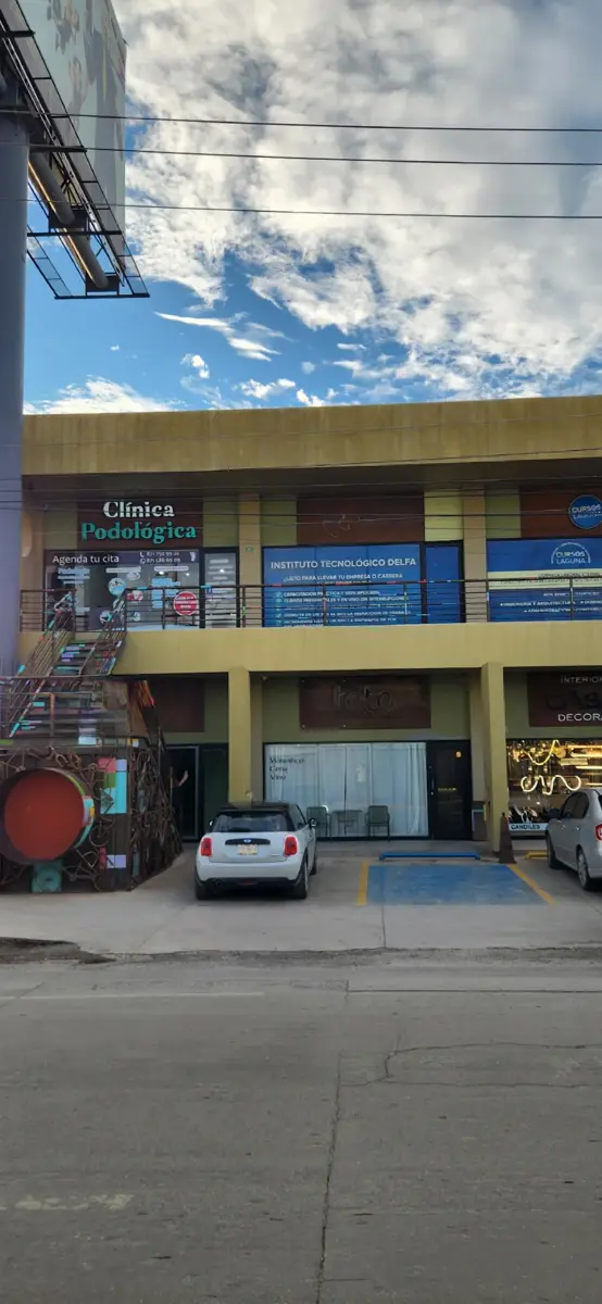 Local en renta en Santa Bárbara, Torreón — foto 1 de 12