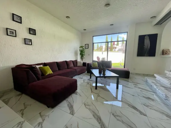 Casa - Lomas de Valle Escondido