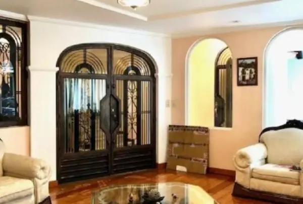 Casa en venta en San Miguel Chapultepec II Sección, Miguel Hidalgo — foto 2 de 9