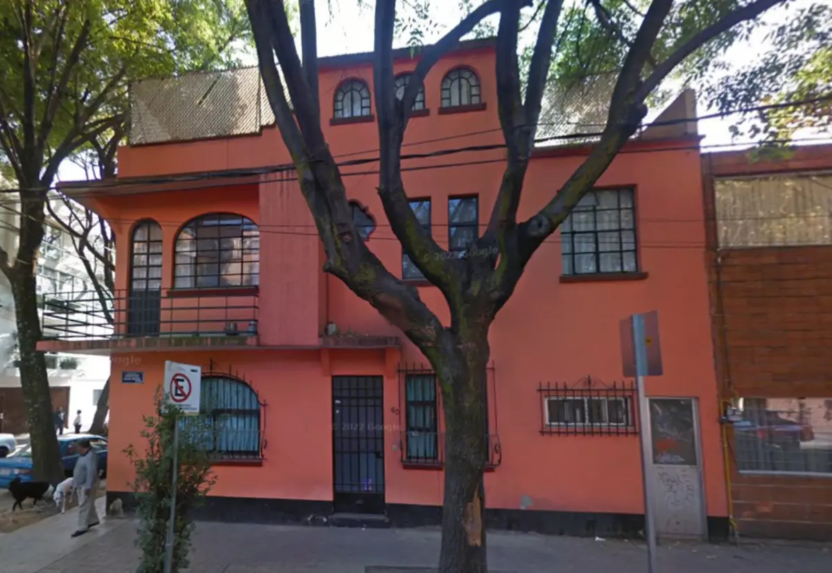 Casa en venta en San Miguel Chapultepec II Sección, Miguel Hidalgo — foto 1 de 9