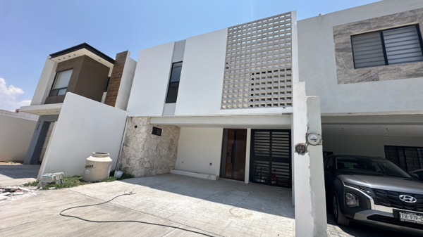 Casa en venta en Morelos, Saltillo — foto 2 de 23