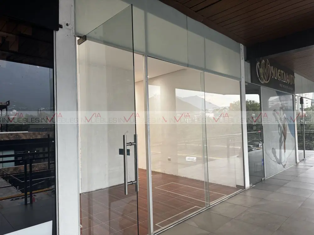 Local en renta en Gómez Morin, San Pedro Garza García — foto 1 de 12