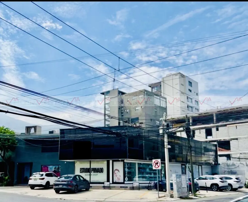 Oficina en renta en Del Valle, San Pedro Garza García — foto 1 de 12