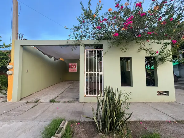 CASA AMUEBLADA EN RENTA – PRADOS DEL SOL