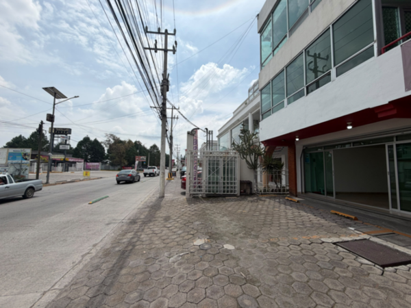 Local en renta en Agrícola Lázaro Cárdenas, Metepec — foto 3 de 5