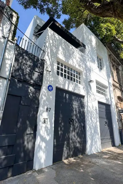 RENTA LUJOSA Y EXCLUSIVA CASA PARA OFICINA