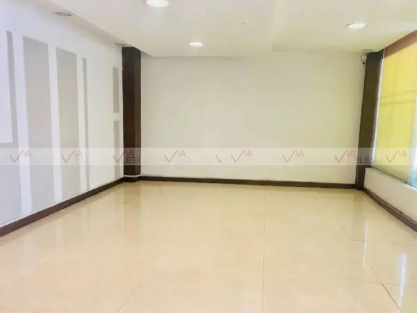 Local en venta en Las Brisas, Monterrey — foto 2 de 12