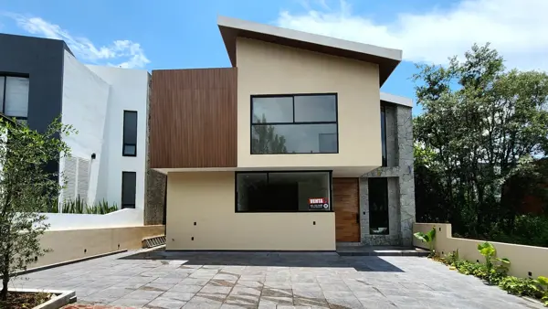 Casa en venta en Montaña Monarca I, Morelia — foto 2 de 39