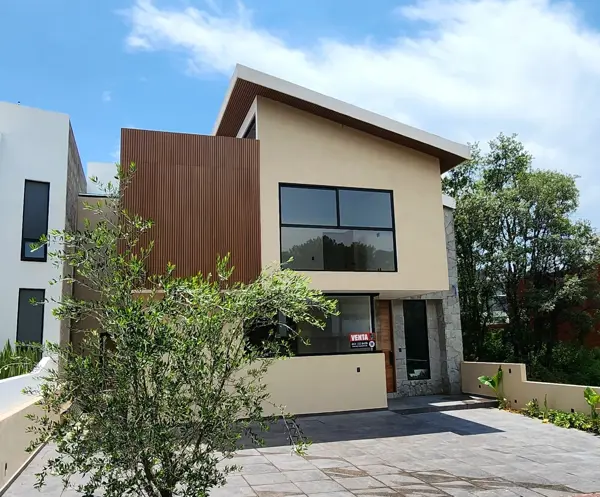 Casa en venta en Montaña Monarca I, Morelia — foto 3 de 39