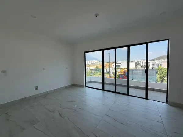 Casa en venta en El Barrial, Santiago — foto 3 de 12