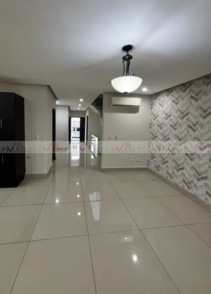 Casa en venta en Puerta de Hierro, Monterrey — foto 3 de 15