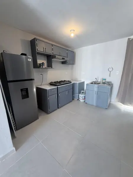 Casa en renta en Valle de los Encinos, Salinas Victoria — foto 3 de 17