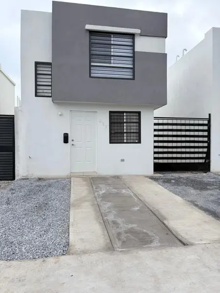 CASA EN VENTA EN VALLE DE LOS ENCINOS, CIENEGA DE FLORES