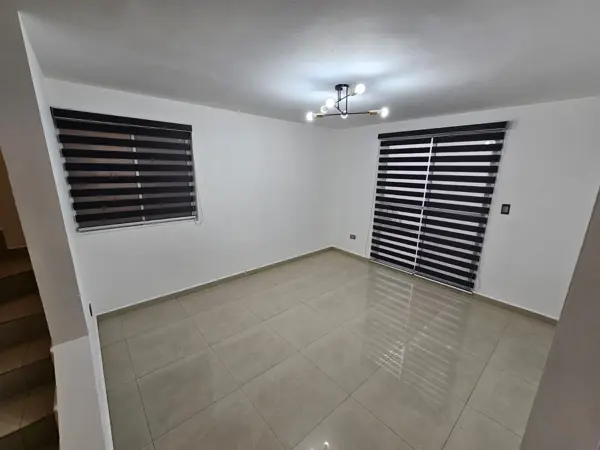 Casa en renta en Cerradas de Cumbres, Monterrey — foto 2 de 26