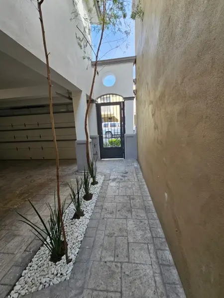 Casa en renta en Cerradas de Cumbres, Monterrey — foto 3 de 26