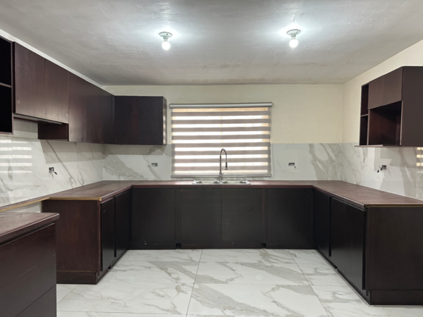 Casa en venta en Balcones de la Aurora, Saltillo — foto 2 de 24