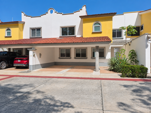 Casa en Renta y Venta en Loma Linda, Centro, Tabasco