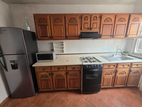 Casa en renta en Leandro Rovirosa Wade, Torreón — foto 3 de 13