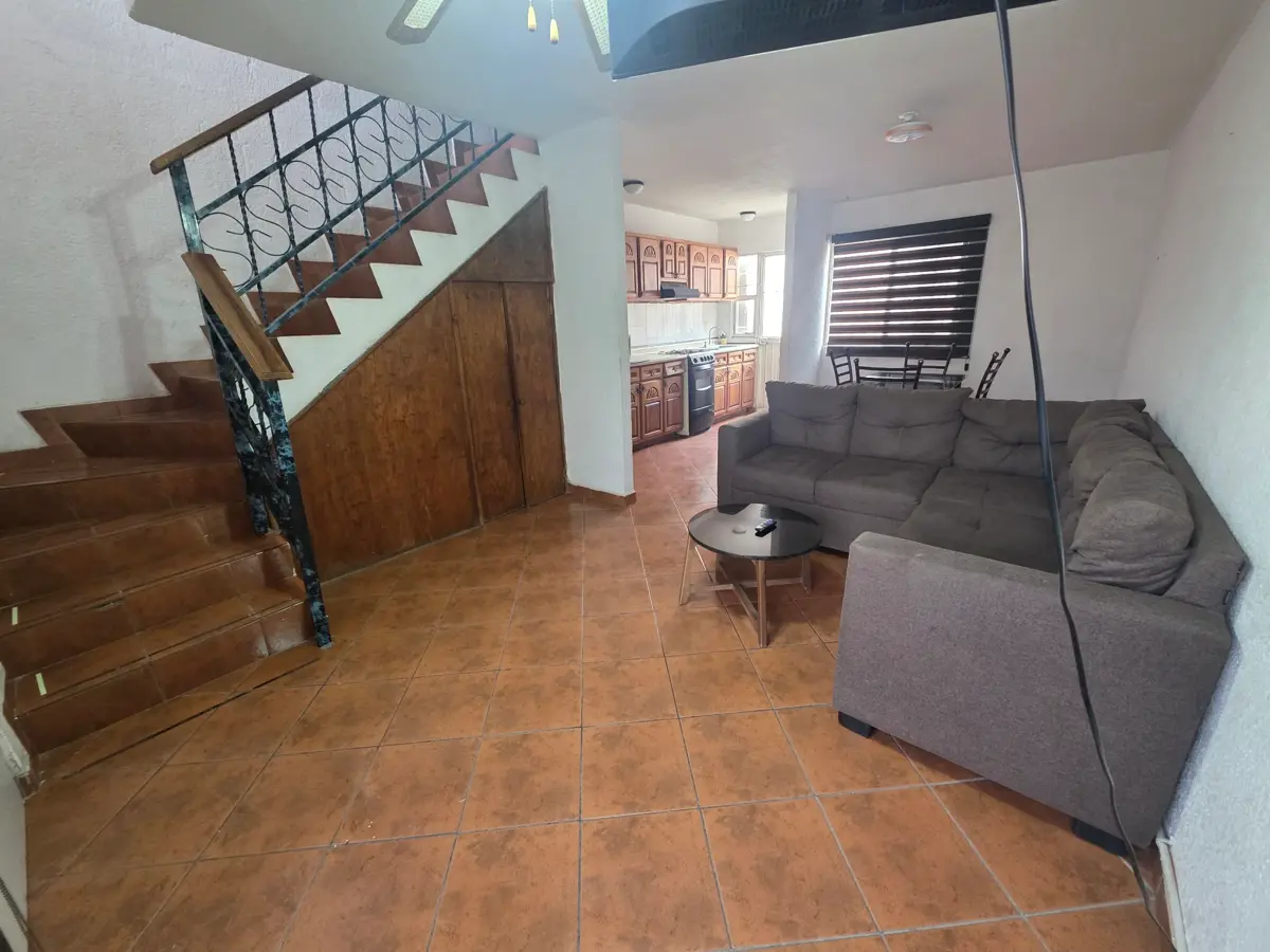 Renta de Casa Amueblada en Río 2000, cercana a la UAL Renta de Casa Amueblada en Río 2000, cercana a la UAL