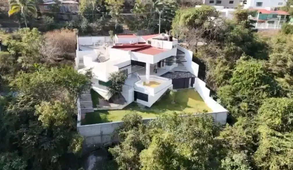 Casa en venta en Club de Golf Santa Fe, Xochitepec — foto 1 de 10