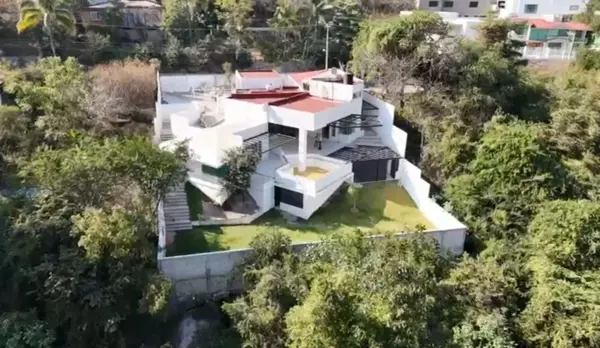 Casa en Club de Golf Santa Fe | Amplia Residencia con Alberca, Jardín y 4 Recámaras