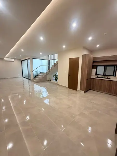 Casa en renta en Residencial de la Sierra, Santa Catarina — foto 3 de 12
