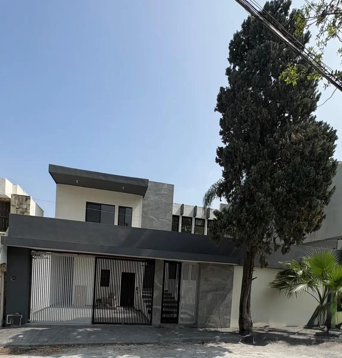 Casa en venta en Las Brisas, Monterrey — foto 1 de 18