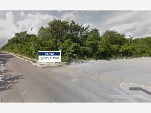 Terreno en venta en Los Arrecifes, Playa del Carmen, Quintana Roo