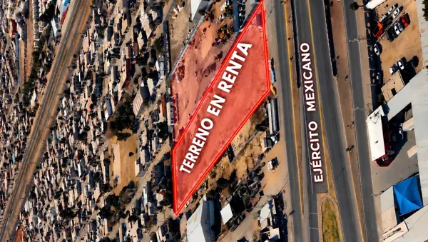 EXCELENTE TERRENO EN RENTA SOBRE PERIFERICO!!