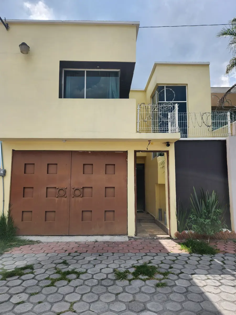 Casa en venta en Bellavista, Metepec — foto 1 de 9