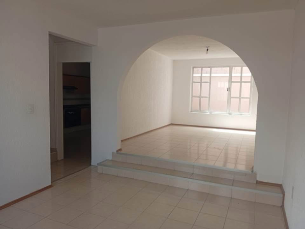 Casa en renta en La Providencia, Metepec — foto 2 de 13
