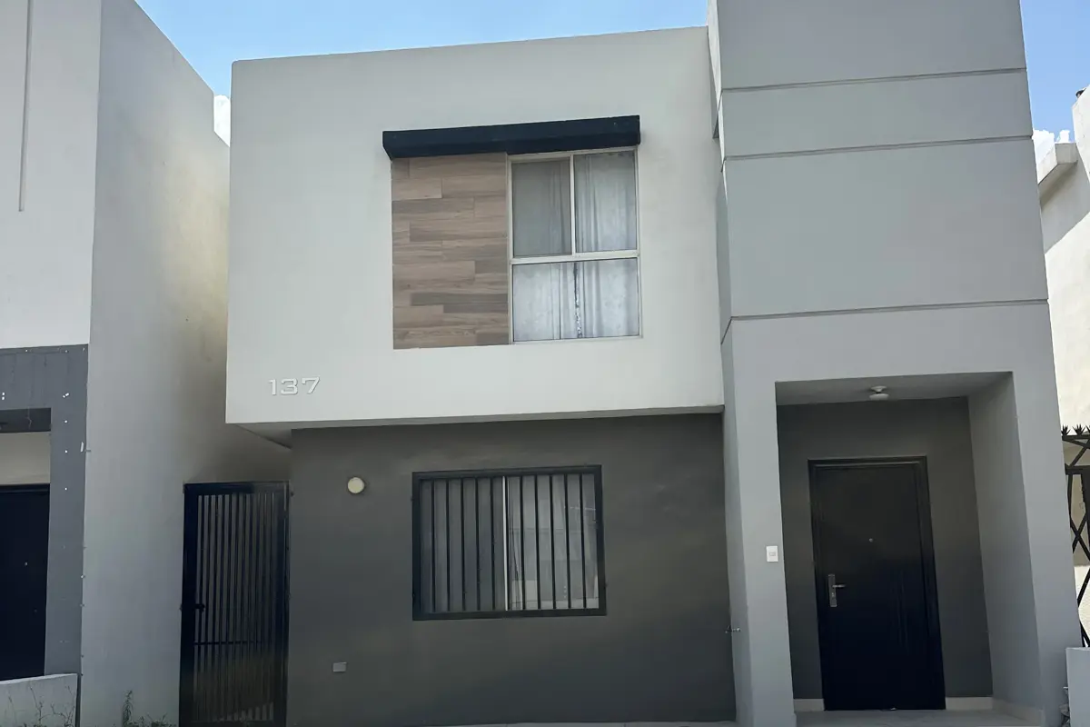 Casa en renta en Villas Castellana, Saltillo — foto 1 de 28