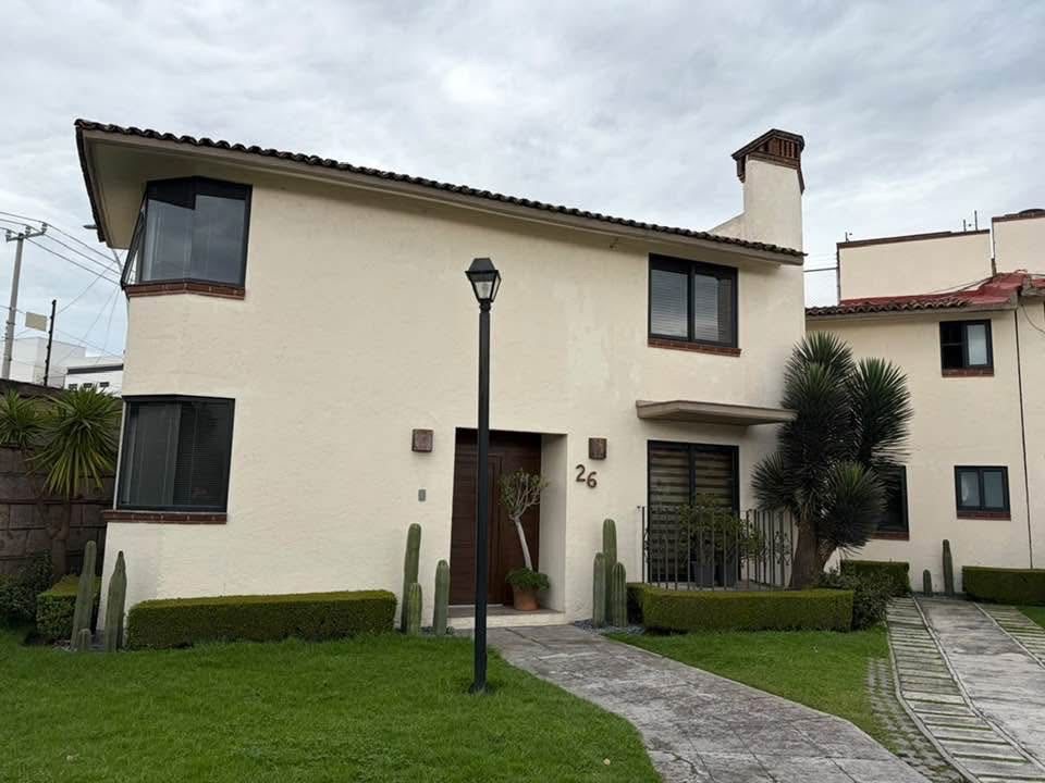 Casa en venta en Espíritu Santo, Metepec — foto 1 de 19