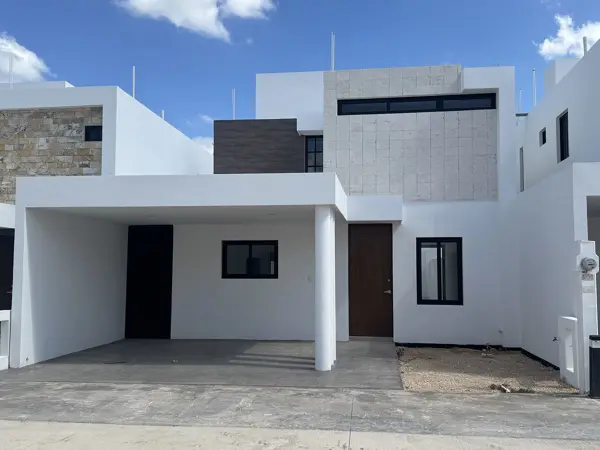 Casa en venta en Temozon Norte, Mérida — foto 2 de 33