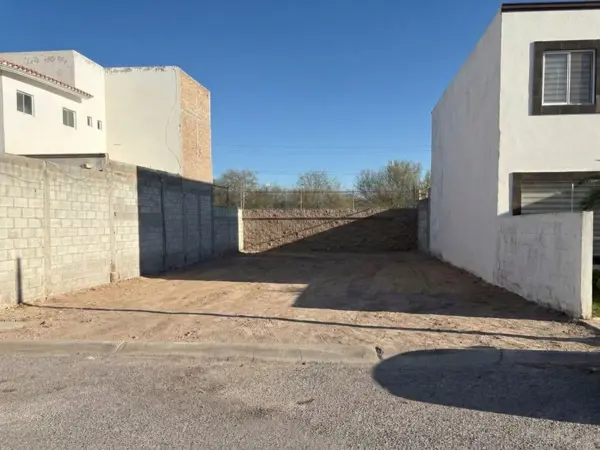 Terreno en venta en Residencial Senderos, Torreón — foto 2 de 6