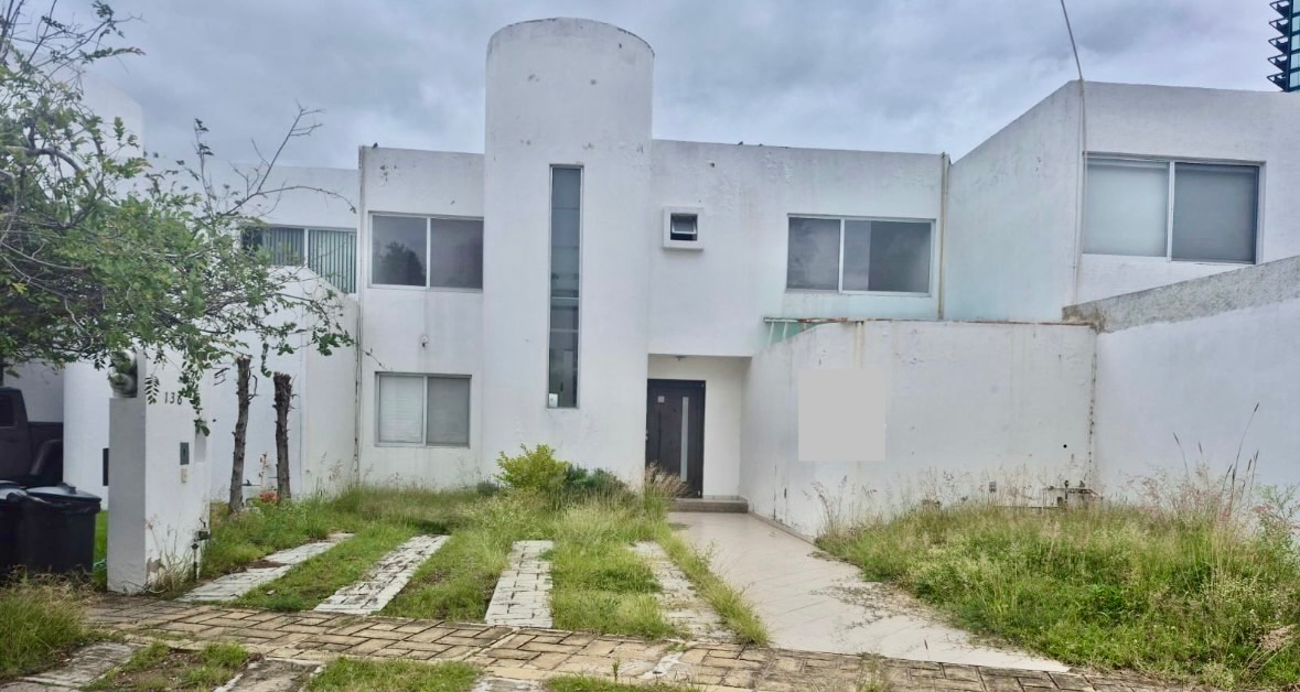 Casa en venta en Lomas de Gran Jardin, León — foto 1 de 24